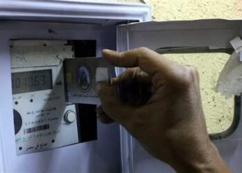 رسوم خدمة العملاء الجديدة لشرائح الكهرباء للقطاع التجاري.. تعرف على الأسعار