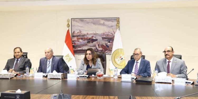التنمية المحلية: إجراء المقابلات الشخصية لـ425 متقدمًا لمسابقة الوظائف القيادية بالمحافظات