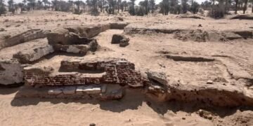 اكتشاف بقايا خان أثري بمدينة عسيلة في شمال سيناء على «درب الحاج المصري»