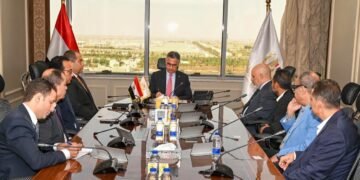 وزير التموين يبحث مع شعبة الذهب تطوير السوق وتعزيز الرقابة وحماية المستهلكين
