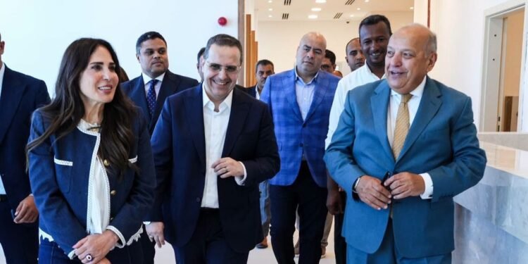 وزيرة الإسكان تتفقد مشروع مستشفى «شفا العلمين» بمدينة العلمين الجديدة