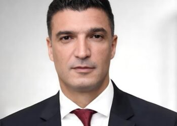 وزير الصناعة يعلن تيسيرات جديدة للمستثمرين وإلغاء شرط 3 سنوات للتصرف في الأراضي الصناعية