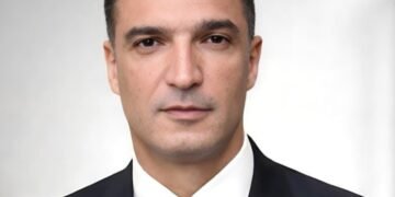 وزير الصناعة يعلن تيسيرات جديدة للمستثمرين وإلغاء شرط 3 سنوات للتصرف في الأراضي الصناعية