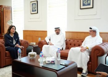 «الإسكان» و«مدن القابضة» تبحثان تطورات مشروع رأس الحكمة وخطط التنفيذ المقبلة