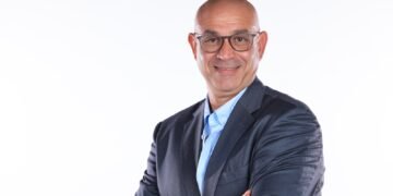 «هيثرو فريت» تكشف خريطة إدارة الشحن وقت الأزمات: «الطريق الآمن قبل الأرخص»