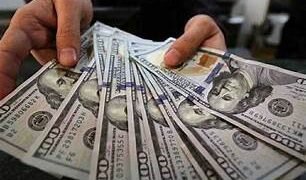 سعر الدولار اليوم الإثنين 10 أغسطس 2026.. ارتفاع العملة الأمريكية في جميع البنوك