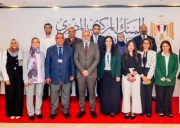 البنك المركزي يبدأ إعداد تصنيف التمويل المستدام لتعزيز الاستثمارات الخضراء في مصر