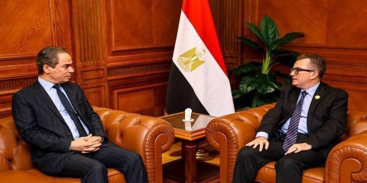 وزير التخطيط: تقدم غير مسبوق في تسوية المديونيات التاريخية لبنك الاستثمار القومي