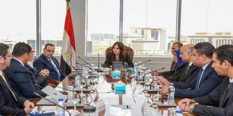 وزيرة الإسكان: مشروع برج فوربس العالمي يدعم جذب الاستثمارات ويعزز البناء الأخضر
