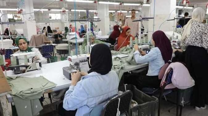 غرفة الملابس الجاهزة تستهدف 12 مليار دولار صادرات بحلول 2030