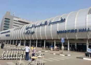 وزارة السياحة تطلق حملة ترويجية رقمية للتوعية بالمنظومة المميكنة الجديدة لإصدار تأشيرات الدخول عند الوصول بمطار القاهرة الدولي