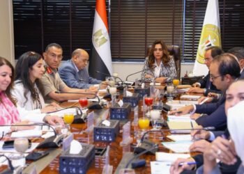 وزيرة التنمية المحلية والبيئة توجه بتعزيز الاستثمارات البيئية وتطوير الخدمات بالمحميات