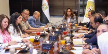 وزيرة التنمية المحلية والبيئة توجه بتعزيز الاستثمارات البيئية وتطوير الخدمات بالمحميات