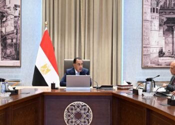 رئيس الوزراء: نستهدف توطين صناعة تحلية مياه البحر ورفع المكون المحلي إلى 70%