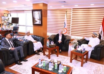 مصر وعُمان تبحثان إقامة منطقتين صناعيتين مشتركتين بنظام «المطور الصناعي»