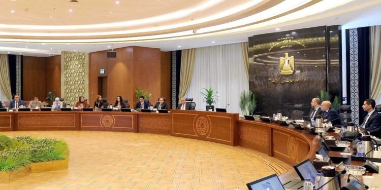 بنك القاهرة يقترب من الطرح بالبورصة.. لجنة حكومية توافق على دراسة القيمة العادلة