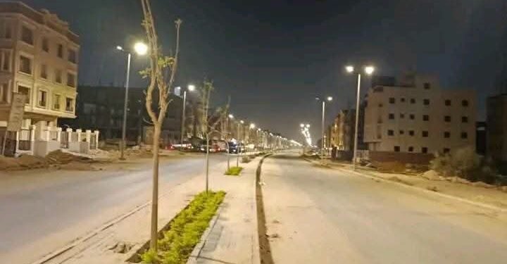 الإسكان تتابع معدلات تنفيذ مرافق وطرق «بيت الوطن» في 4 مدن جديدة