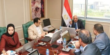 محمود عصمت: تنظيم سوق الكهرباء يدعم الكفاءة والاستدامة المالية