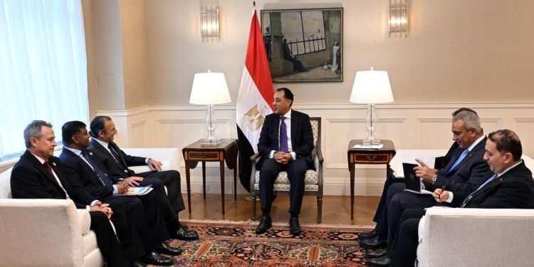 مدبولي يبحث مع «شيفرون» التوسع في الاستكشاف والإنتاج وزيادة إمدادات الغاز لمصر