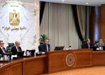 رئيس الوزراء: إدارة الدين العام واستدامة المسار النزولي للدين الخارجي أولوية