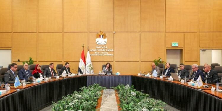 الإسكان: 171.8 ألف مواطن سجلوا لحجز 10 آلاف وحدة بنظام الإيجار المنتهي بالتملك