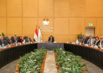 وزيرة الإسكان توجه بتسريع تنفيذ مشروعات «حياة كريمة» ودخولها الخدمة