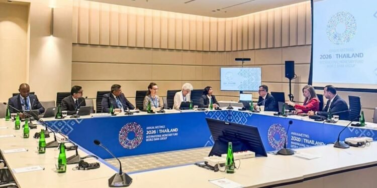 مصر والبنك الدولي يبحثان آلية جديدة لتمويل مشروعات البنية التحتية بالعملة المحلية