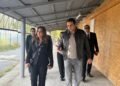 وزيرة البيئة تطلع على أنظمة الإدارة الذكية والصيانة الآلية لمحطات الطاقة الشمسية
