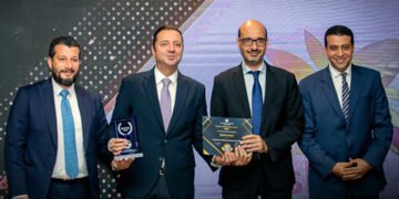 المشرق مصر يحصد جائزة التميز في رقمنة الخدمات المصرفية للشركات لعام 2026