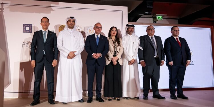 وزير الاستثمار يشهد إطلاق المنطقة الاستثمارية لمشروع «علم الروم» القطرية