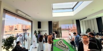 إقبال على تسكين الوحدات التجارية بمشروع Town Ten في العبور