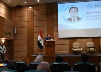 شريف عبد الرحيم: مصر تعزز الاقتصاد الدائري والأزرق لدعم الاستدامة وجذب الاستثمارات البيئية