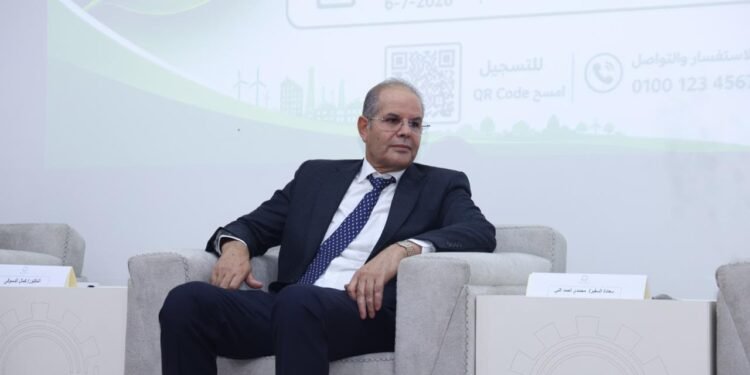 لجنة الاقتصاد الأخضر باتحاد الصناعات تبحث دور السلامة المهنية في استدامة الصناعة