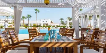 مطاعم سياحية